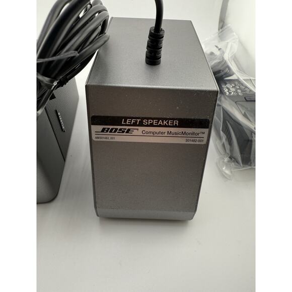 Bose Computer MusicMonitor Multimedia Speaker System Silver w/Adapter Cable Used - Picture 5 of 5